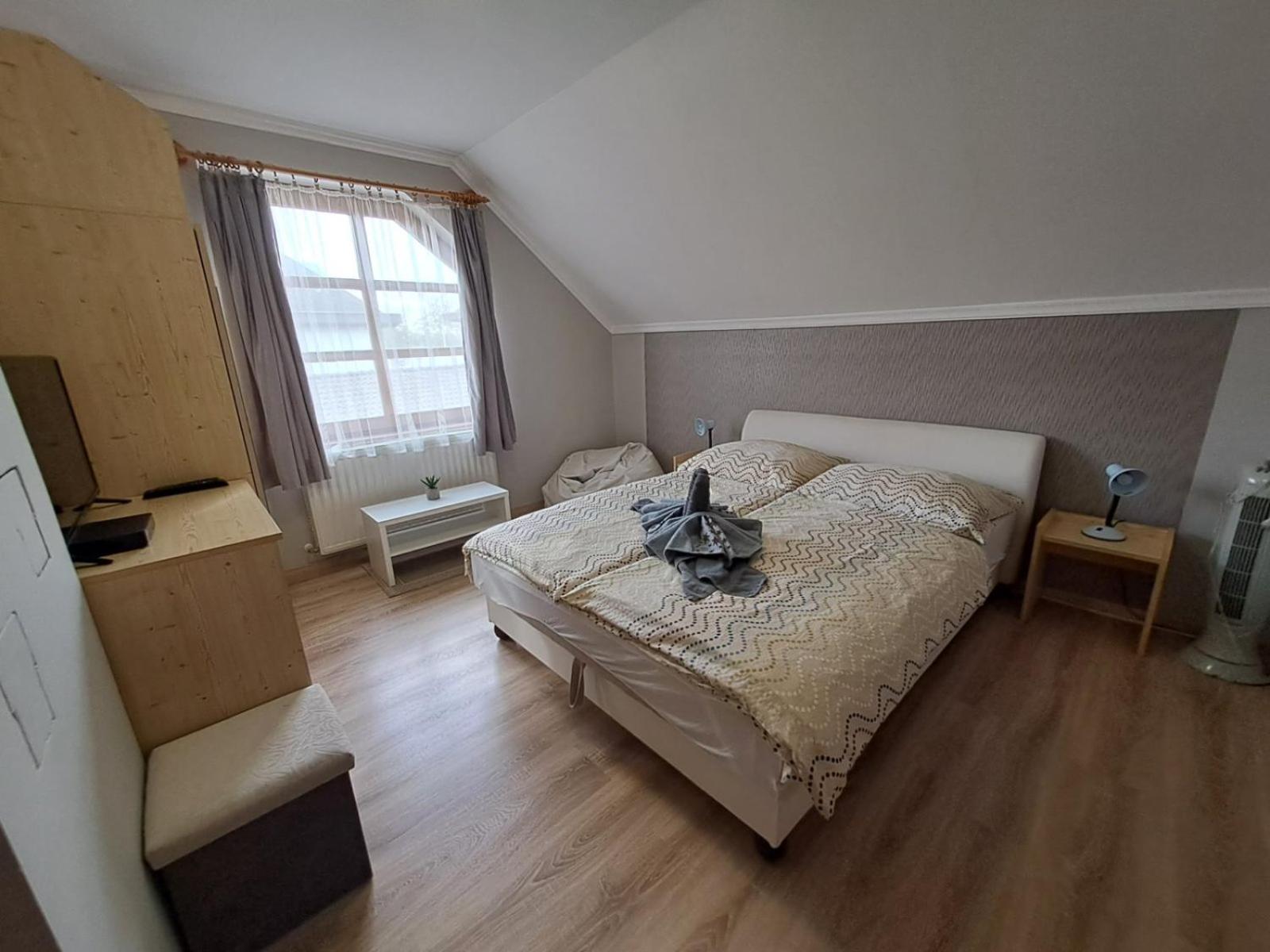 Berta Panzio Bed & Breakfast Hajdúszoboszló Стая снимка