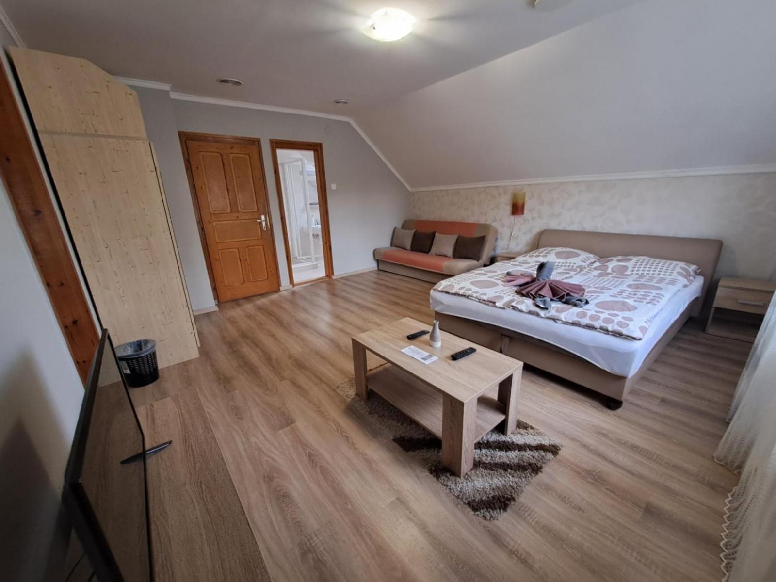 Berta Panzio Bed & Breakfast Hajdúszoboszló Стая снимка