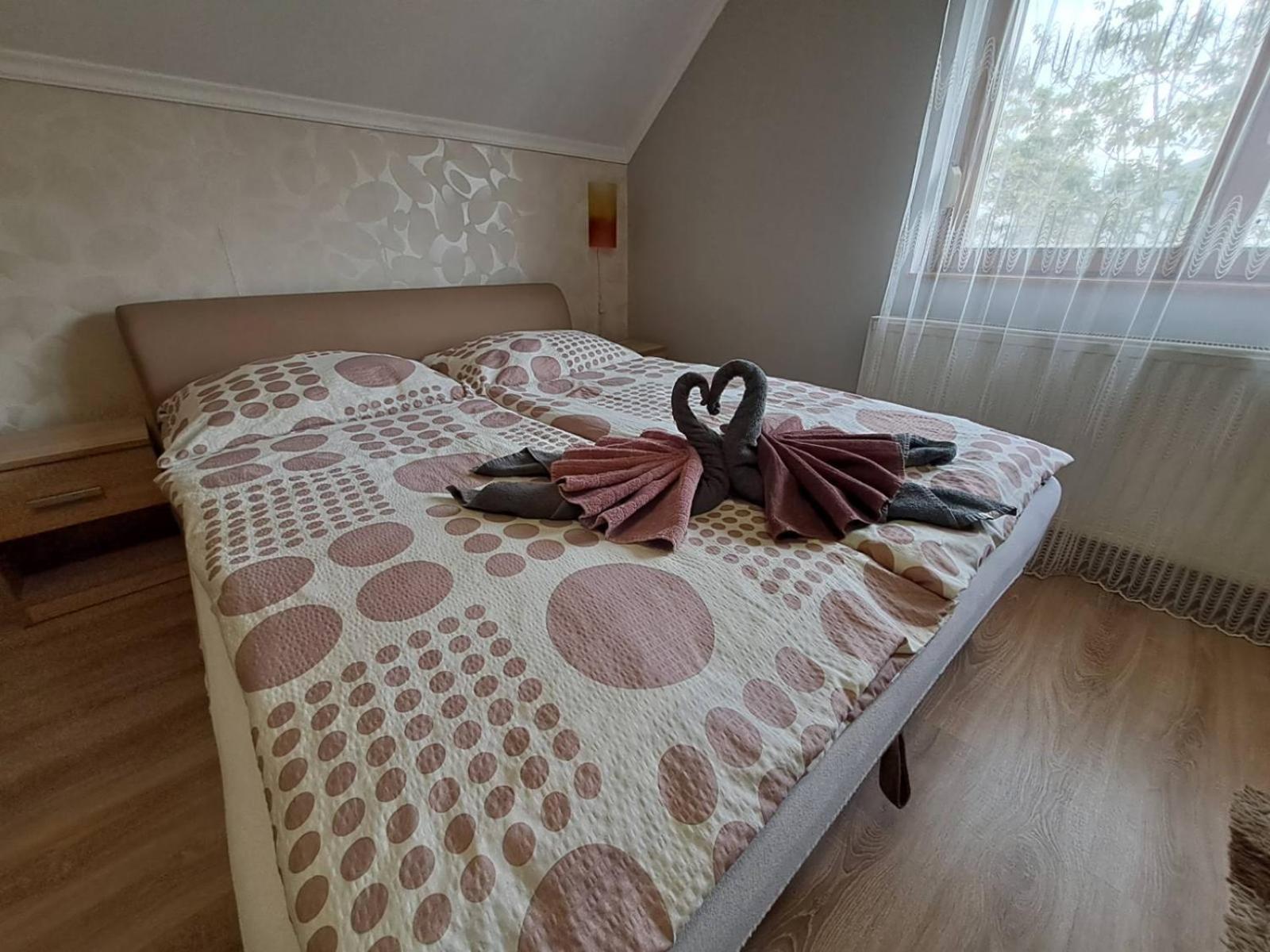 Berta Panzio Bed & Breakfast Hajdúszoboszló Стая снимка