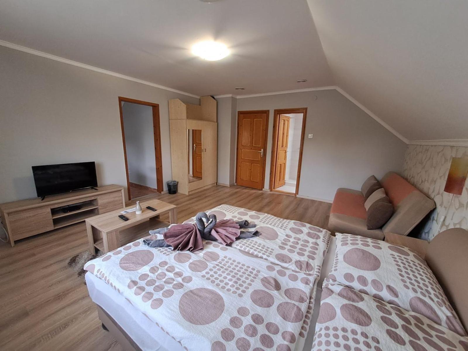 Berta Panzio Bed & Breakfast Hajdúszoboszló Стая снимка