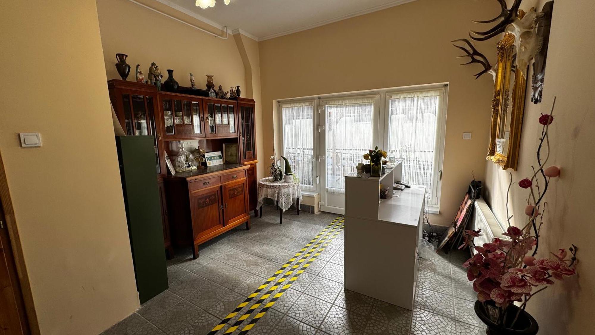 Berta Panzio Bed & Breakfast Hajdúszoboszló Екстериор снимка