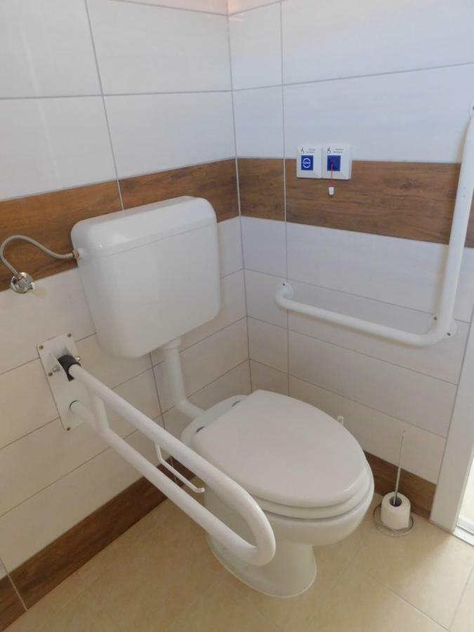 Berta Panzio Bed & Breakfast Hajdúszoboszló Екстериор снимка
